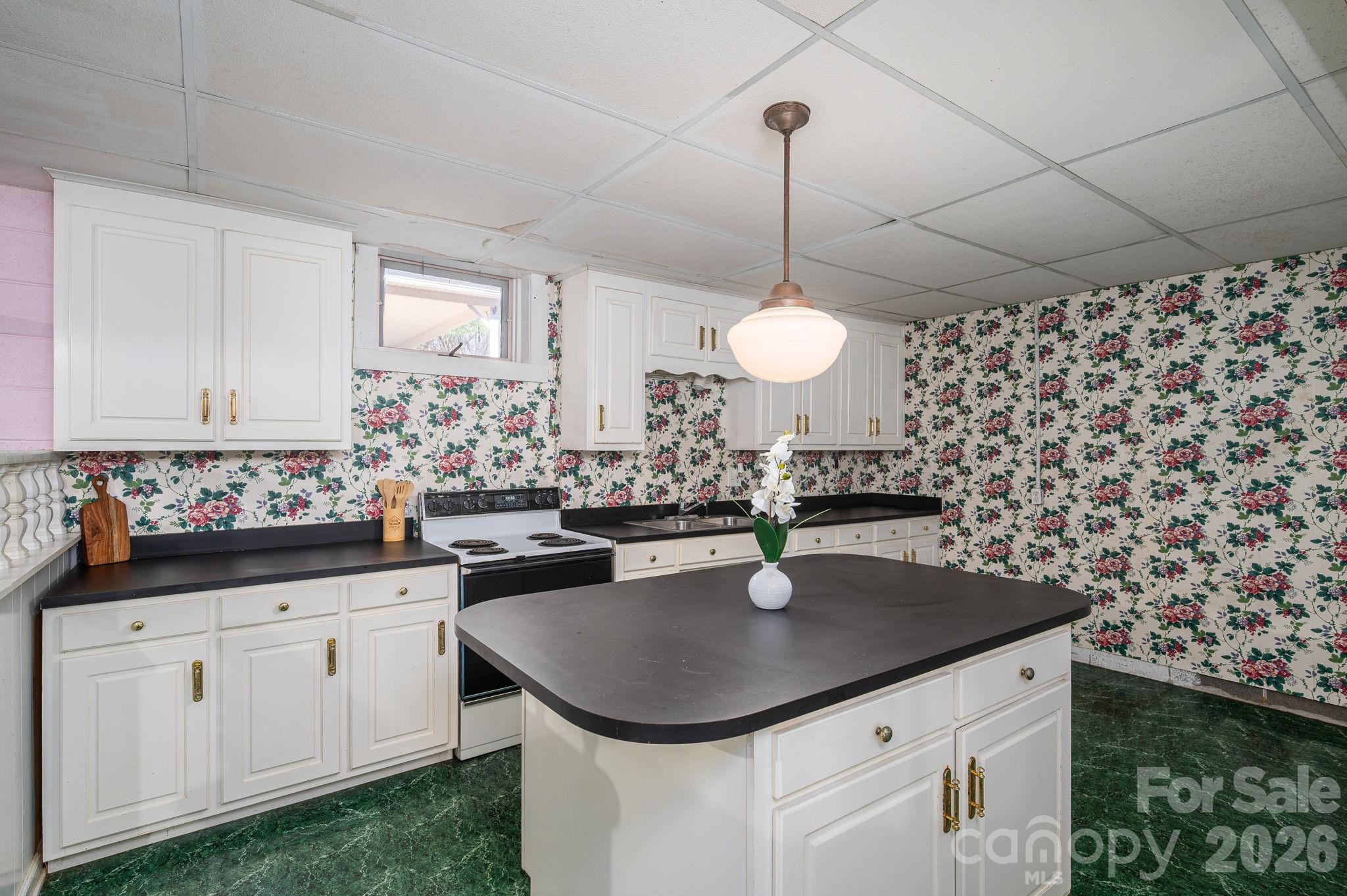 221 Lee Black Road Cherryville NC 28021
