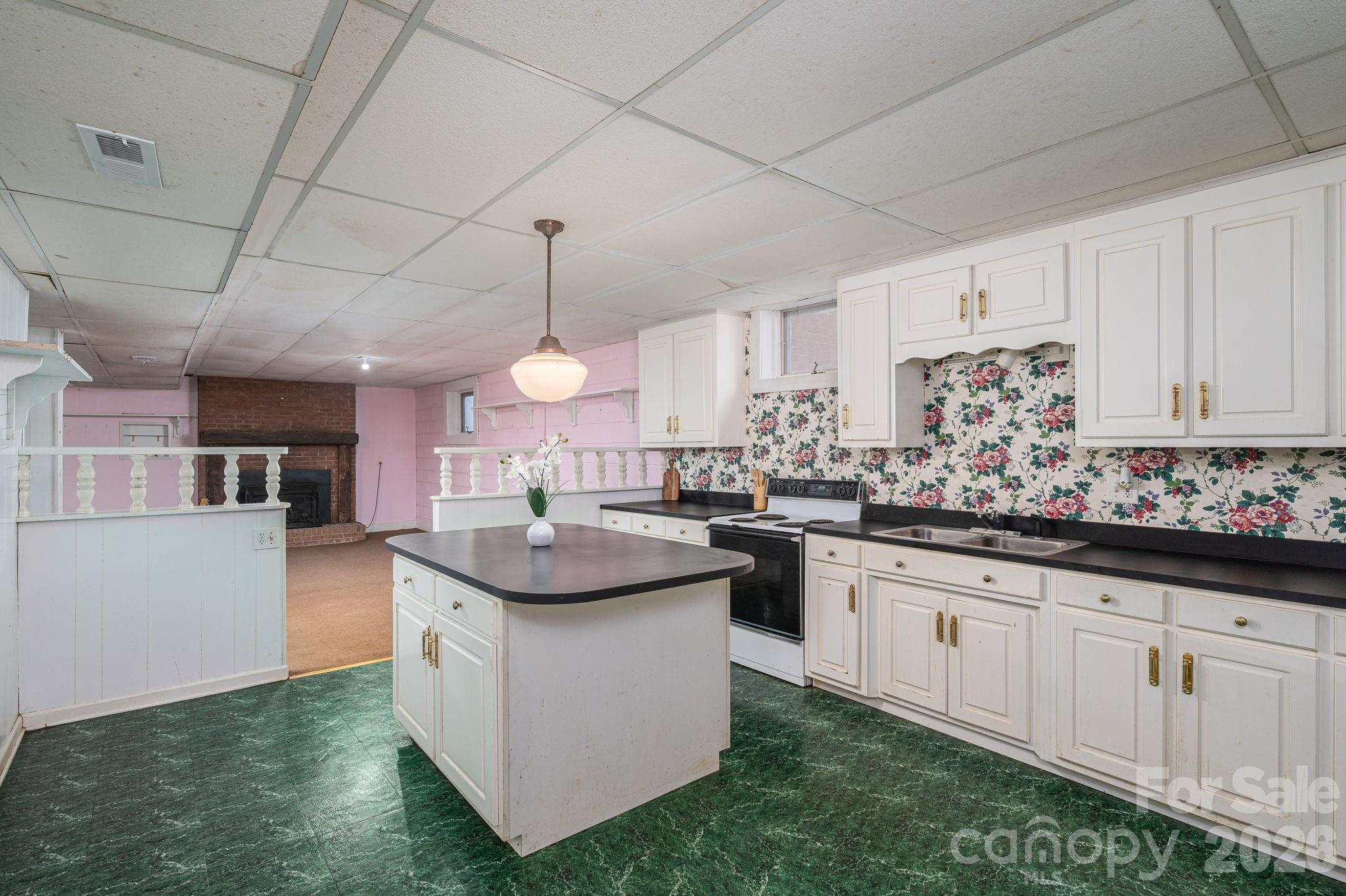 221 Lee Black Road Cherryville NC 28021