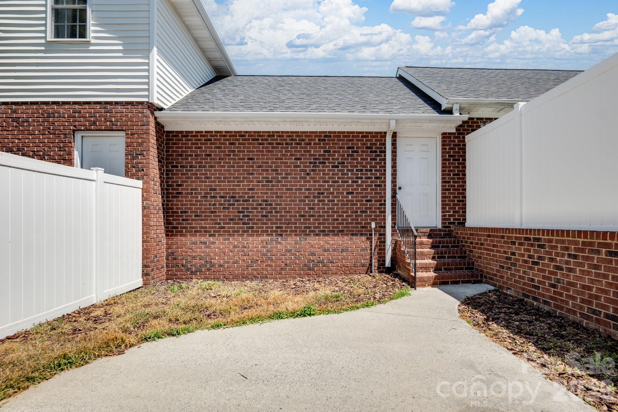 5608 Burck Drive NW Concord NC 28027