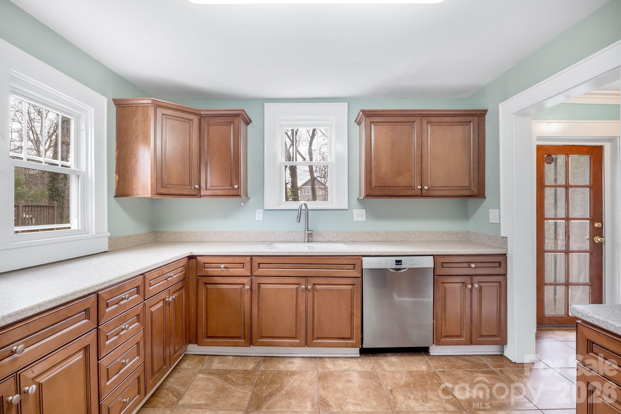 900 Sweetbriar Street Charlotte NC 28205