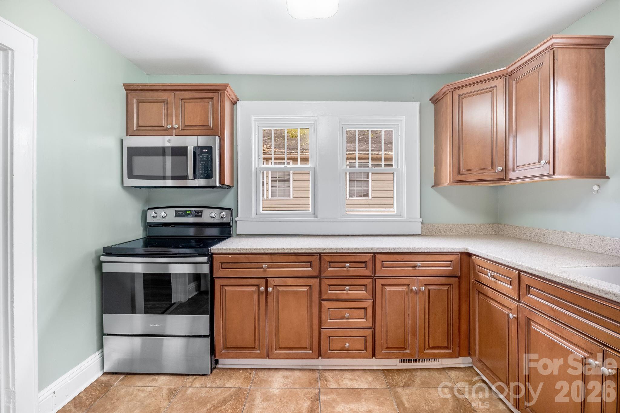 900 Sweetbriar Street Charlotte NC 28205