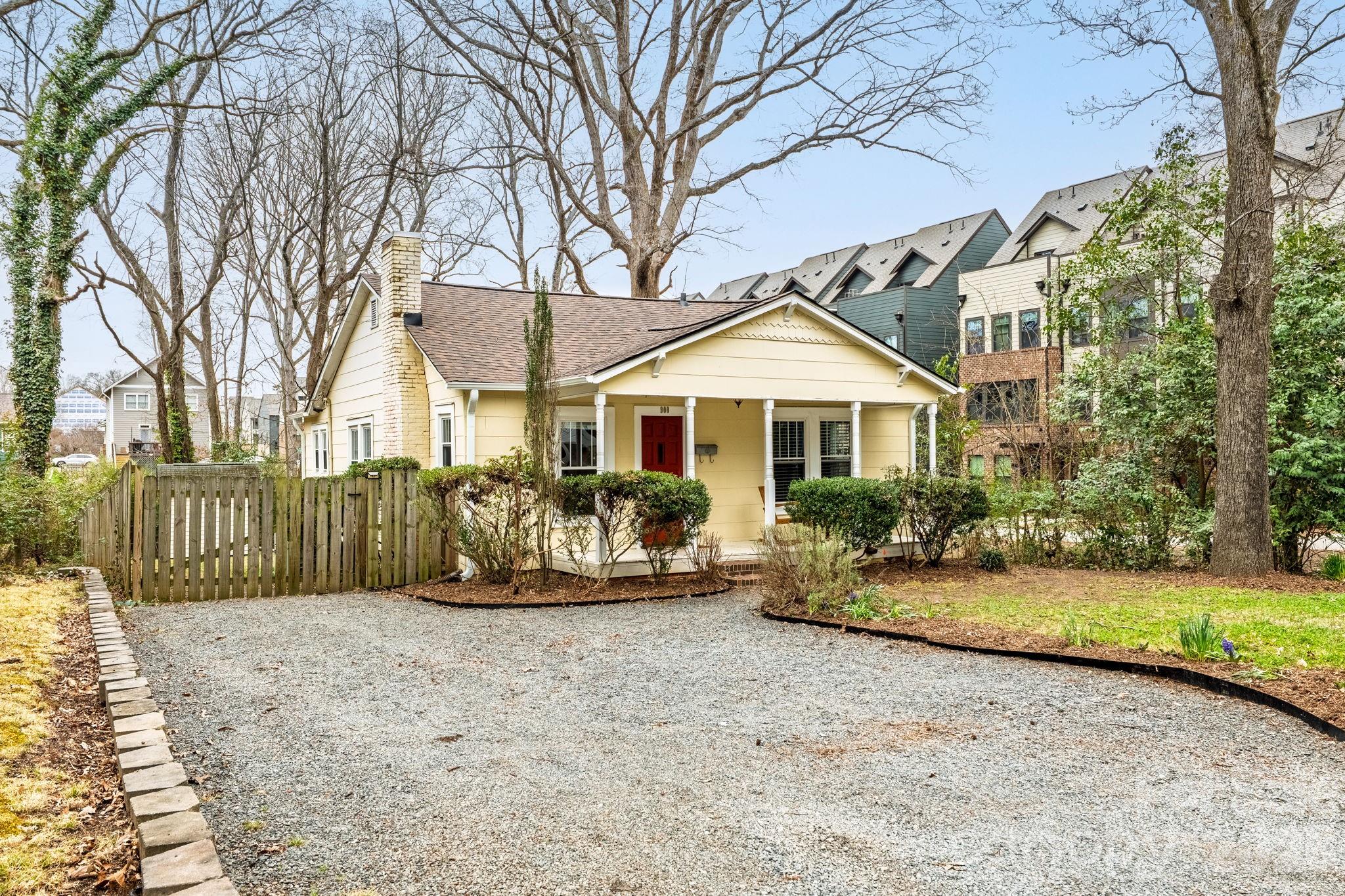 900 Sweetbriar Street Charlotte NC 28205