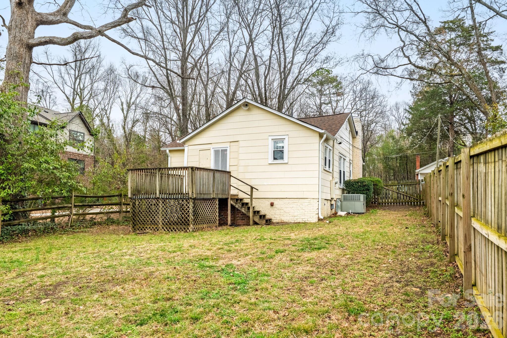 900 Sweetbriar Street Charlotte NC 28205