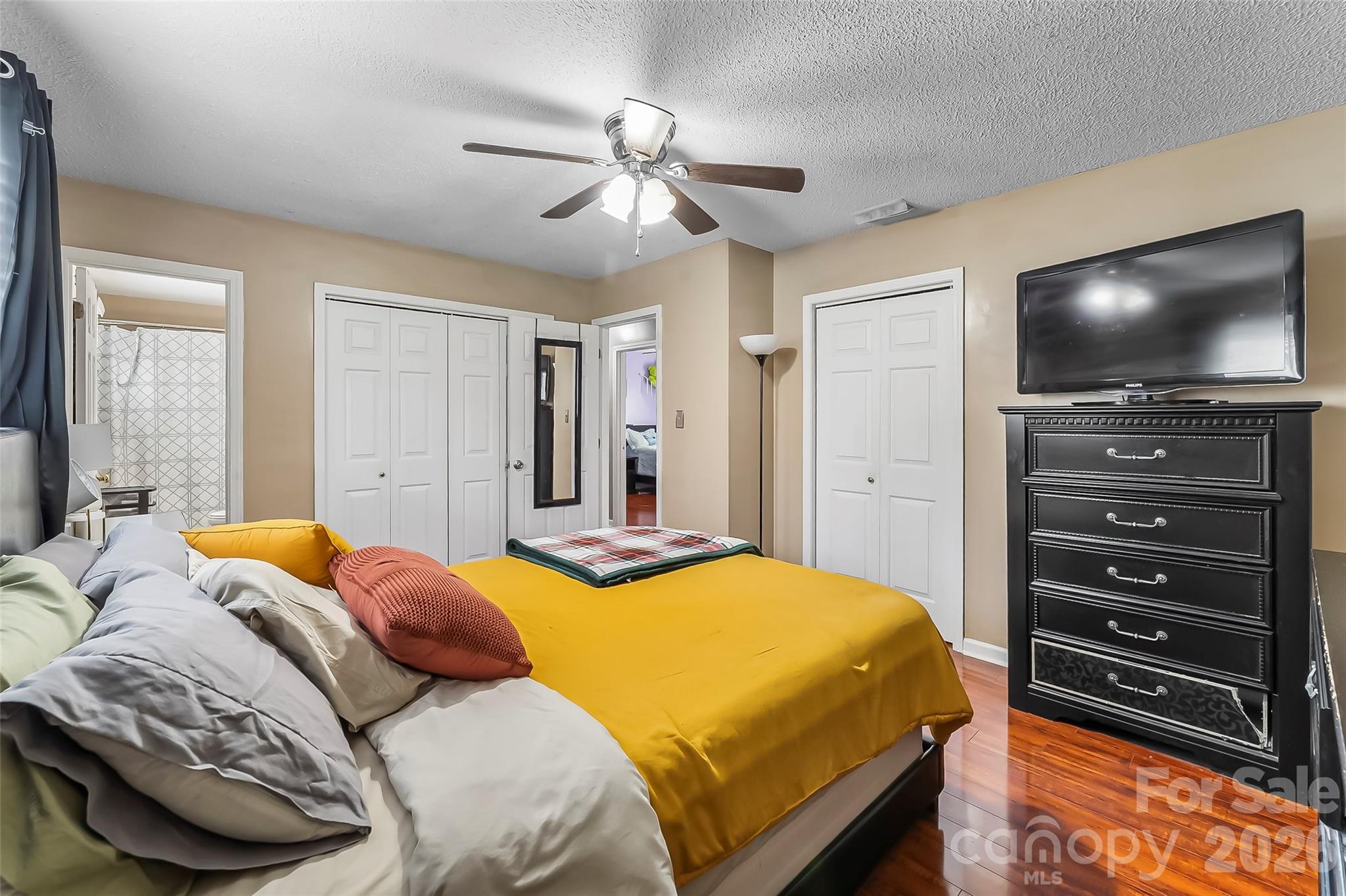 1757 Castlewood Court Hickory NC 28602