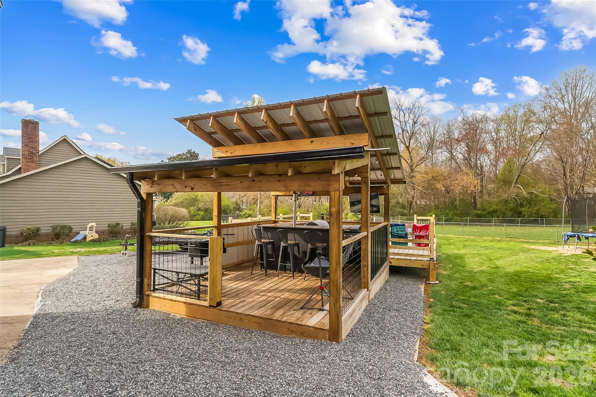 1757 Castlewood Court Hickory NC 28602