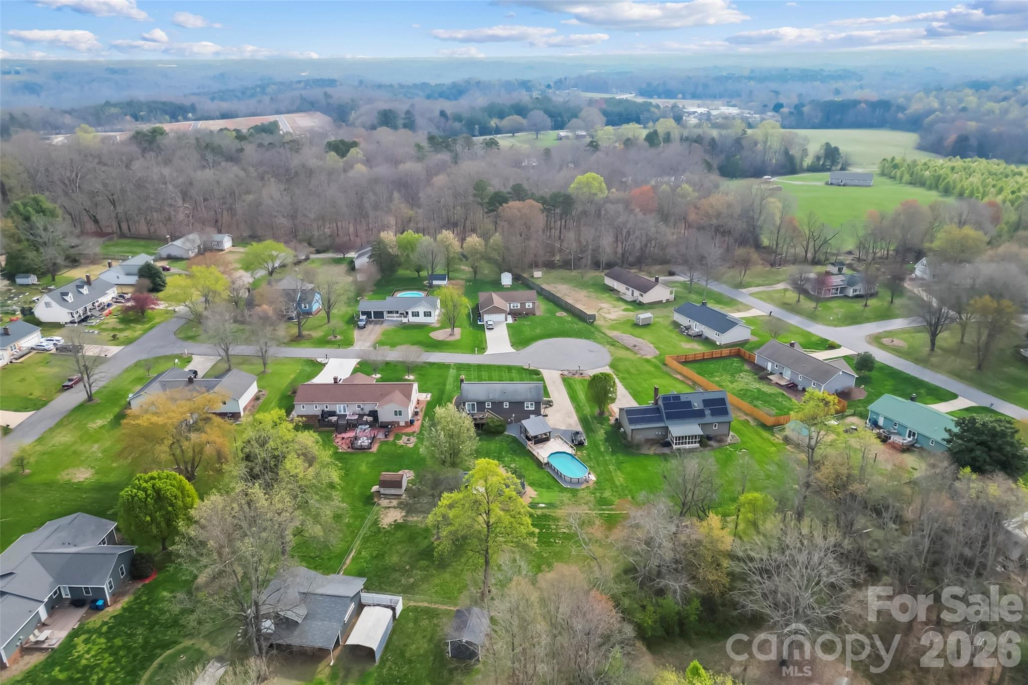 1757 Castlewood Court Hickory NC 28602