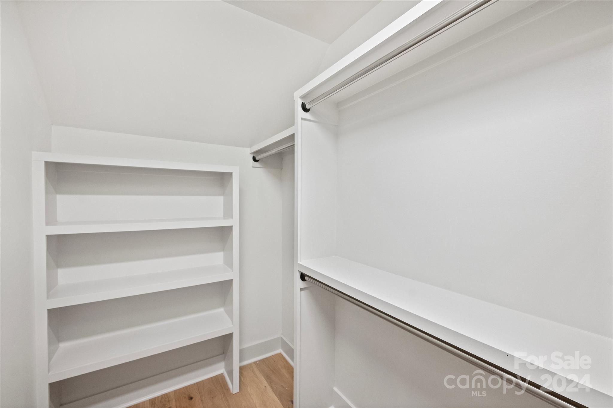 2019 Thurmond Place Charlotte NC 28205