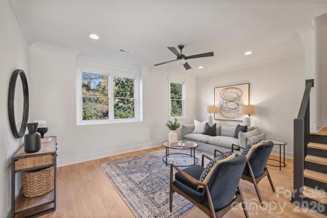 2019 Thurmond Place Charlotte NC 28205