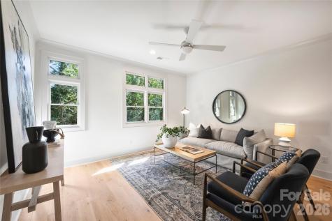 2019 Thurmond Place Charlotte NC 28205