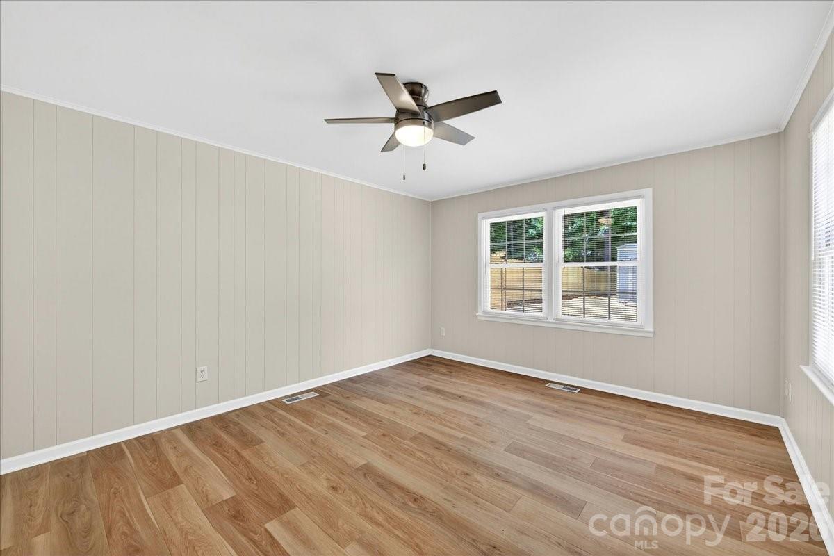 6018 Donegal Drive Charlotte NC 28212