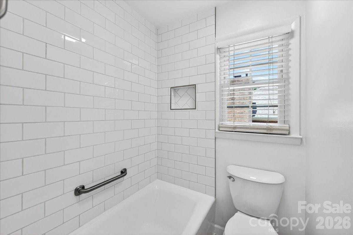 6018 Donegal Drive Charlotte NC 28212