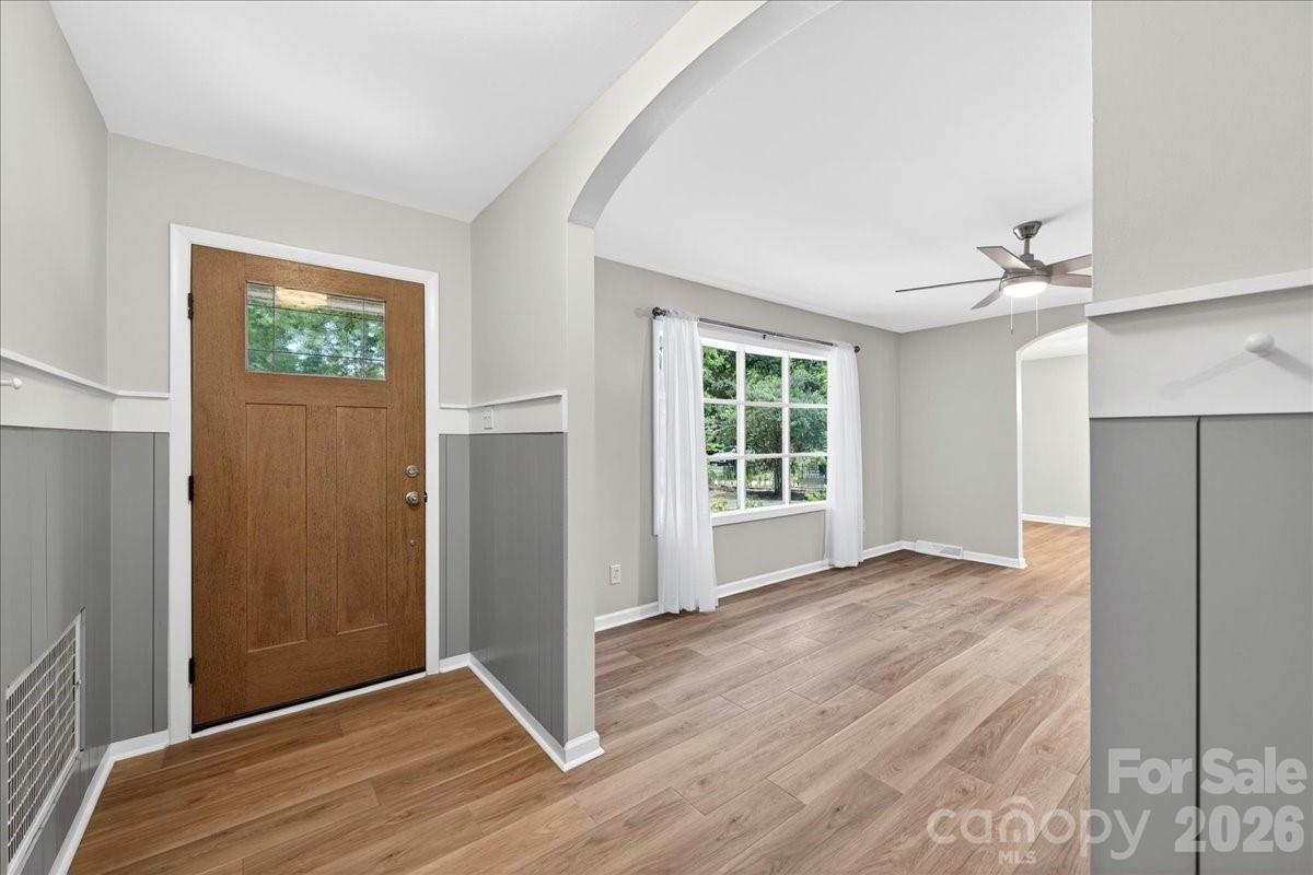 6018 Donegal Drive Charlotte NC 28212