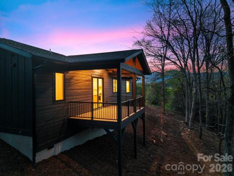 28 Lauren Lane Candler NC 28715
