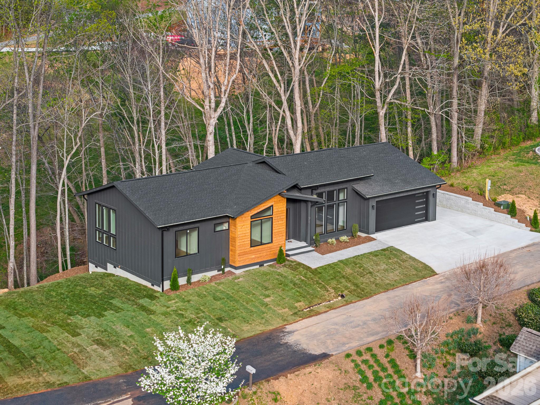 28 Lauren Lane Candler NC 28715