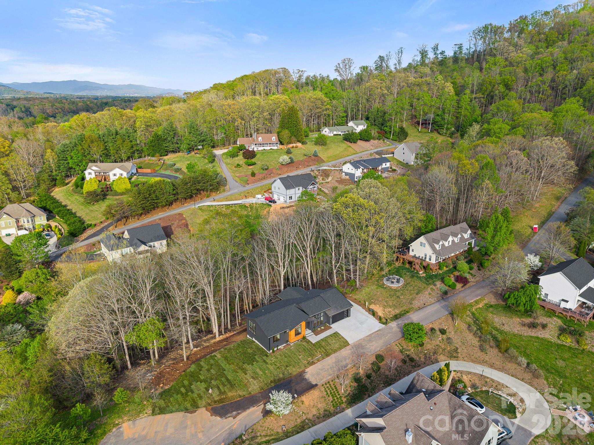 28 Lauren Lane Candler NC 28715