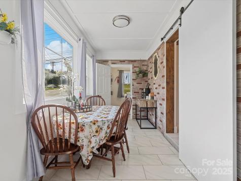 2633 Old North Sharon Amity Road Charlotte NC 28205