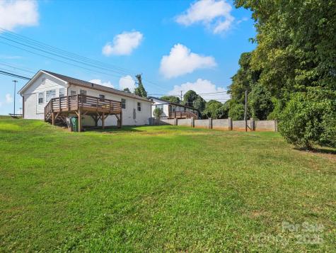 2633 Old North Sharon Amity Road Charlotte NC 28205