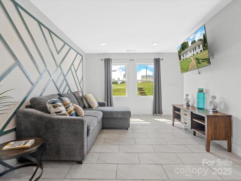 2633 Old North Sharon Amity Road Charlotte NC 28205