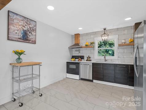 2633 Old North Sharon Amity Road Charlotte NC 28205