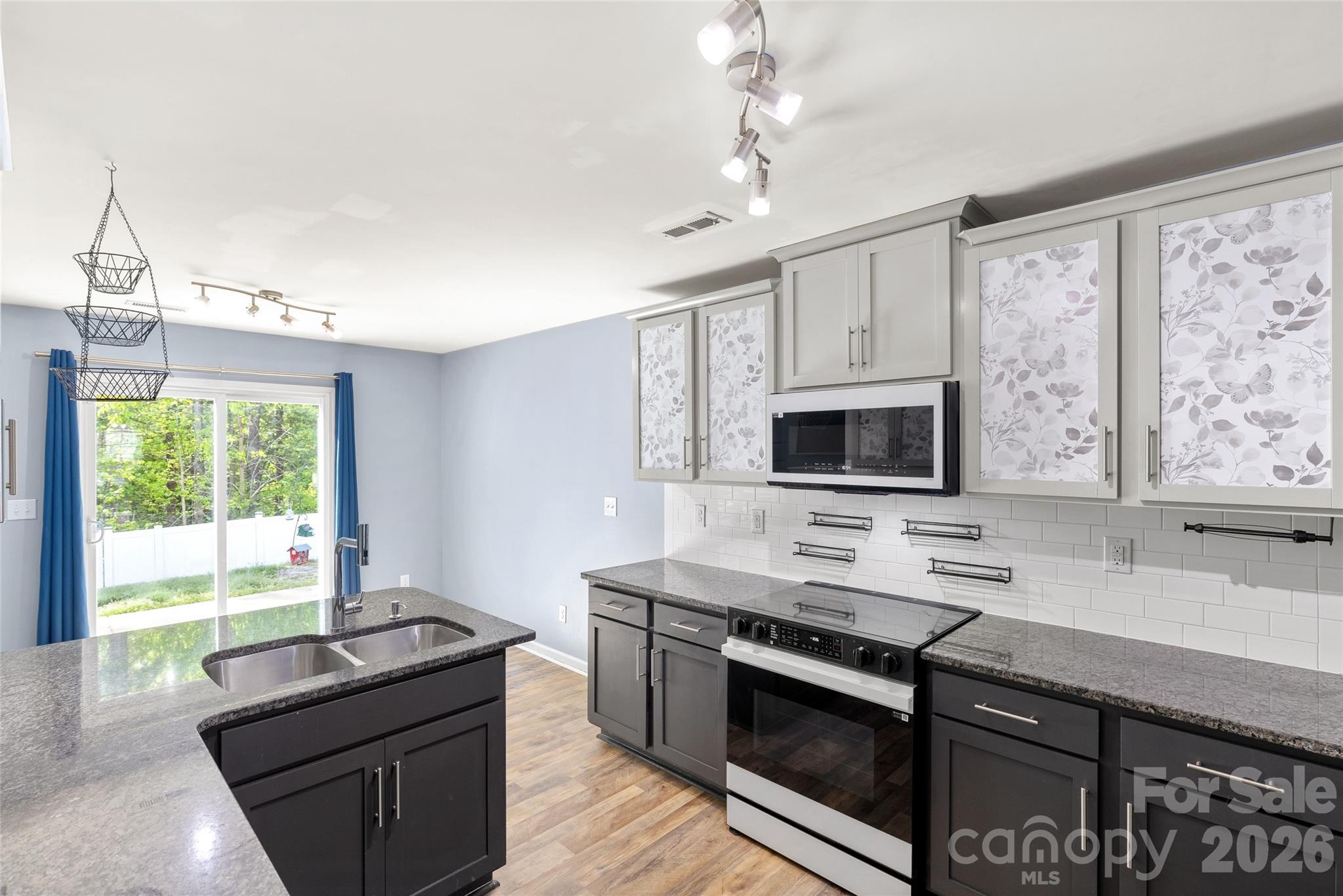5904 Ellimar Field Lane Charlotte NC 28215
