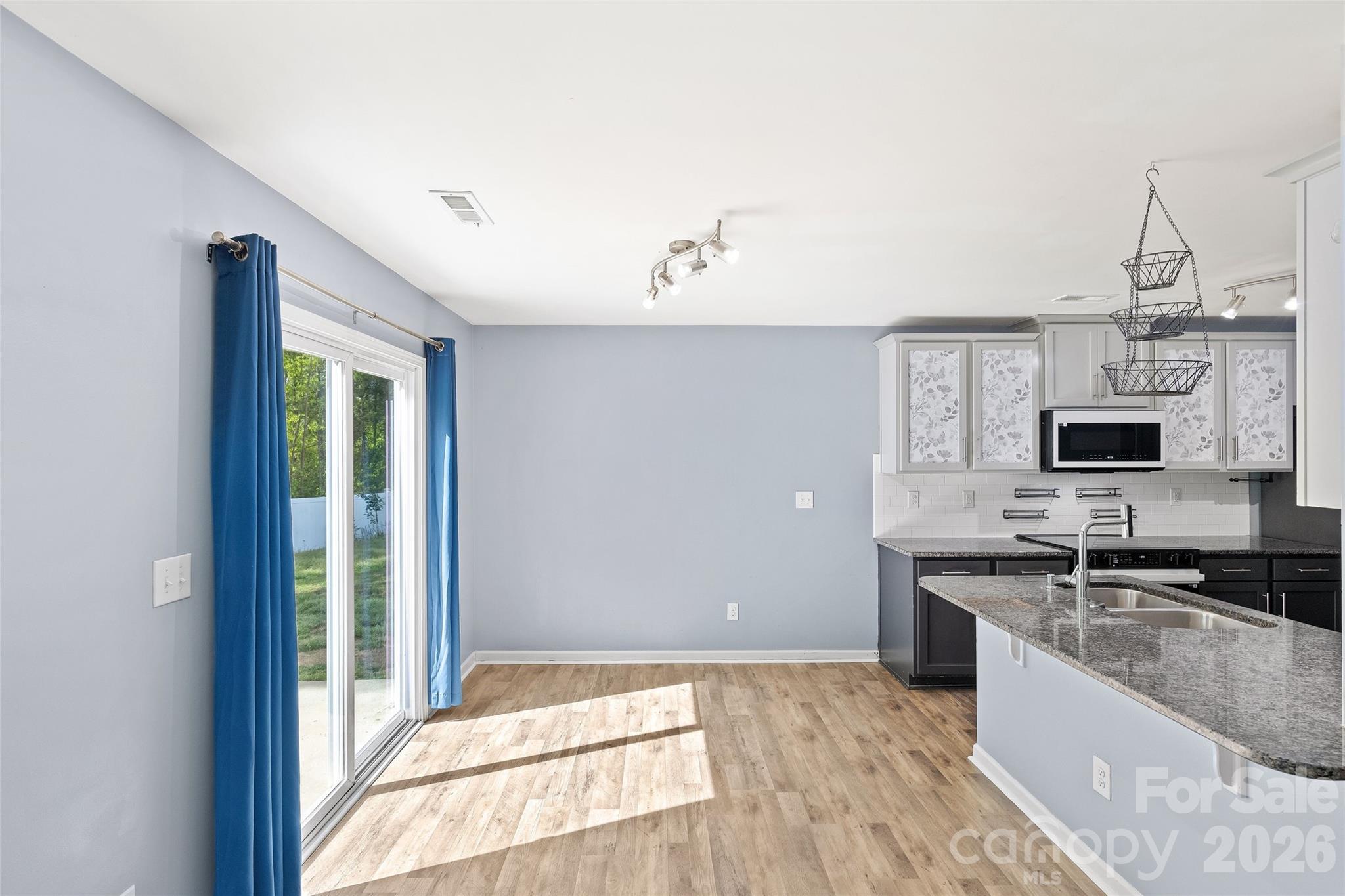 5904 Ellimar Field Lane Charlotte NC 28215