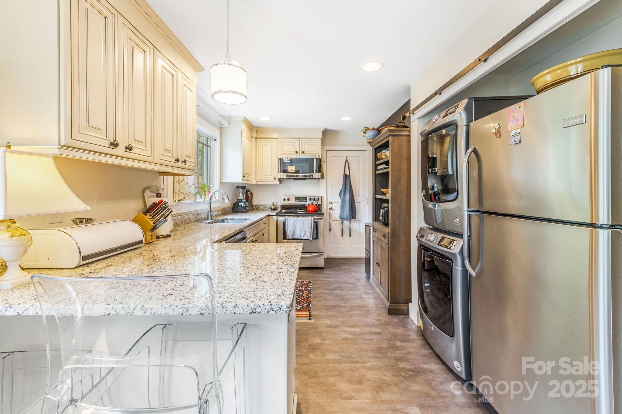 6 Craggy Circle Asheville NC 28803