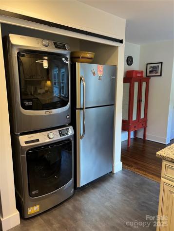 6 Craggy Circle Asheville NC 28803