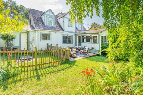 6 Craggy Circle Asheville NC 28803