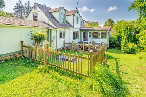 6 Craggy Circle Asheville NC 28803