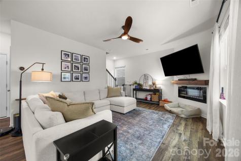 373 Court House Avenue York SC 29745
