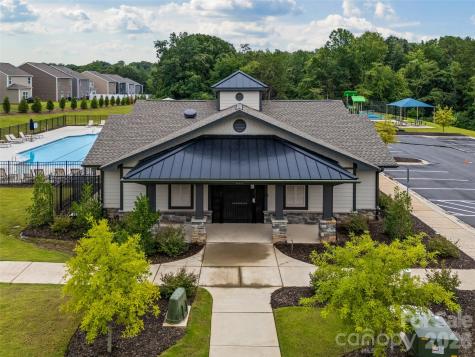 373 Court House Avenue York SC 29745