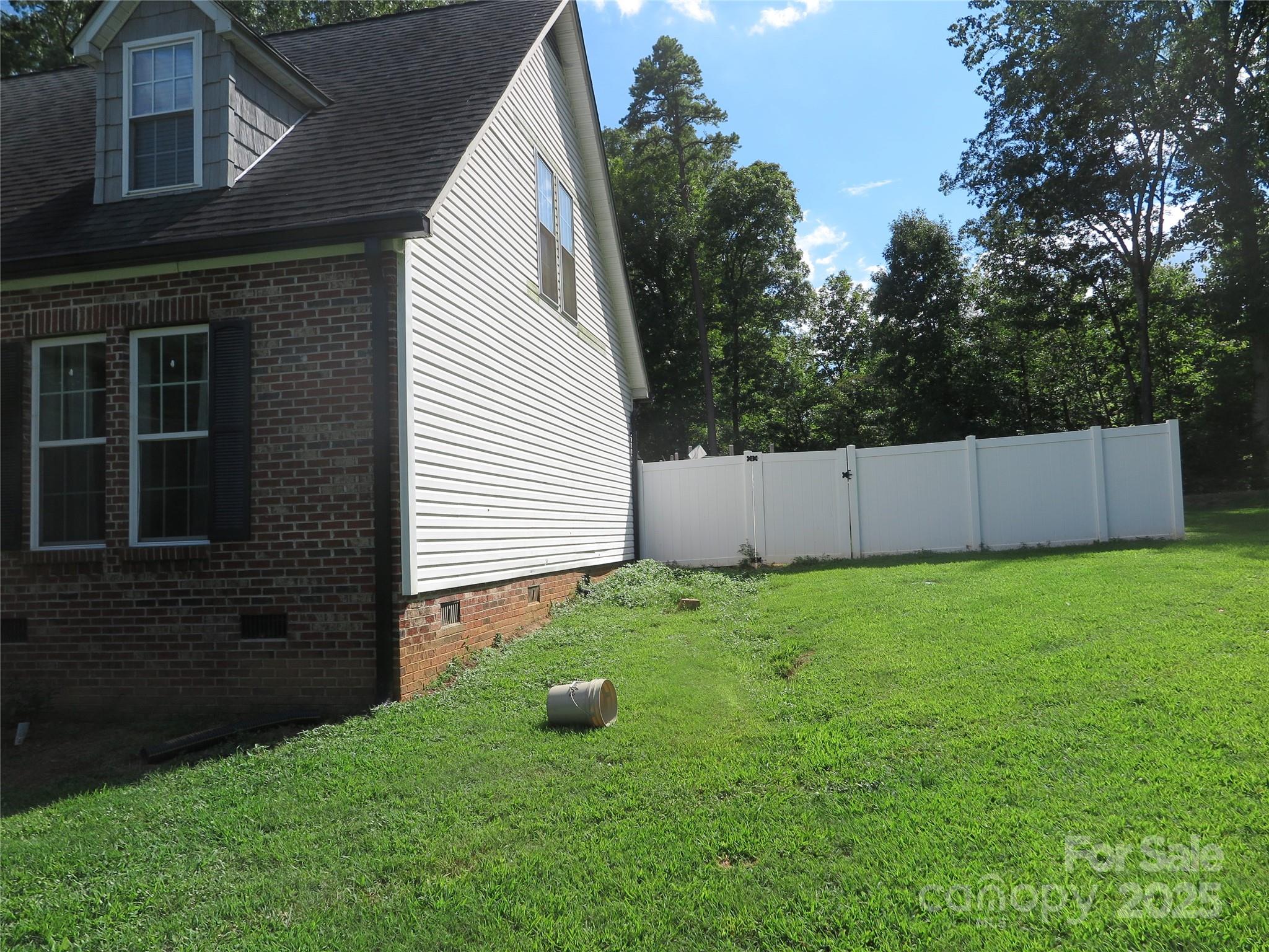 4201 Graceway Drive Gastonia NC 28052