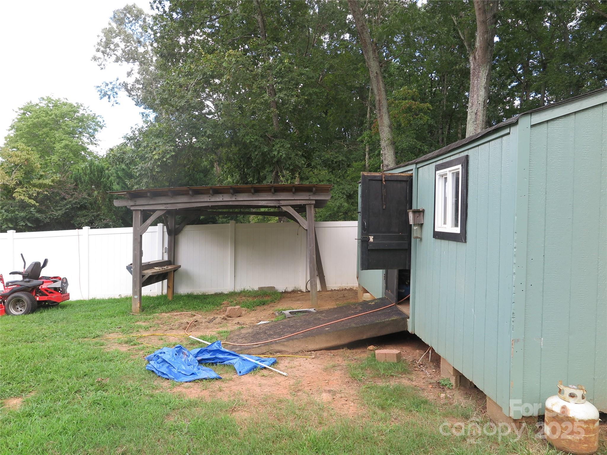 4201 Graceway Drive Gastonia NC 28052