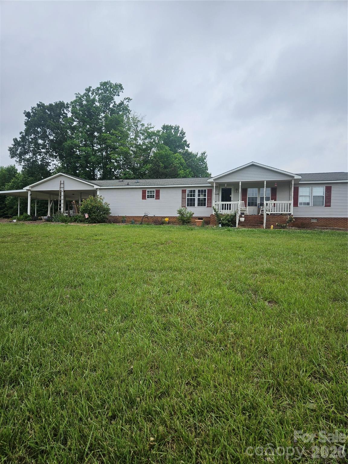 32049 Kendalls Church Road New London NC 28127