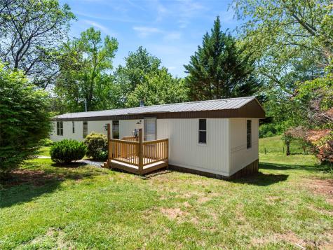 32 Noland Hills Drive Leicester NC 28748