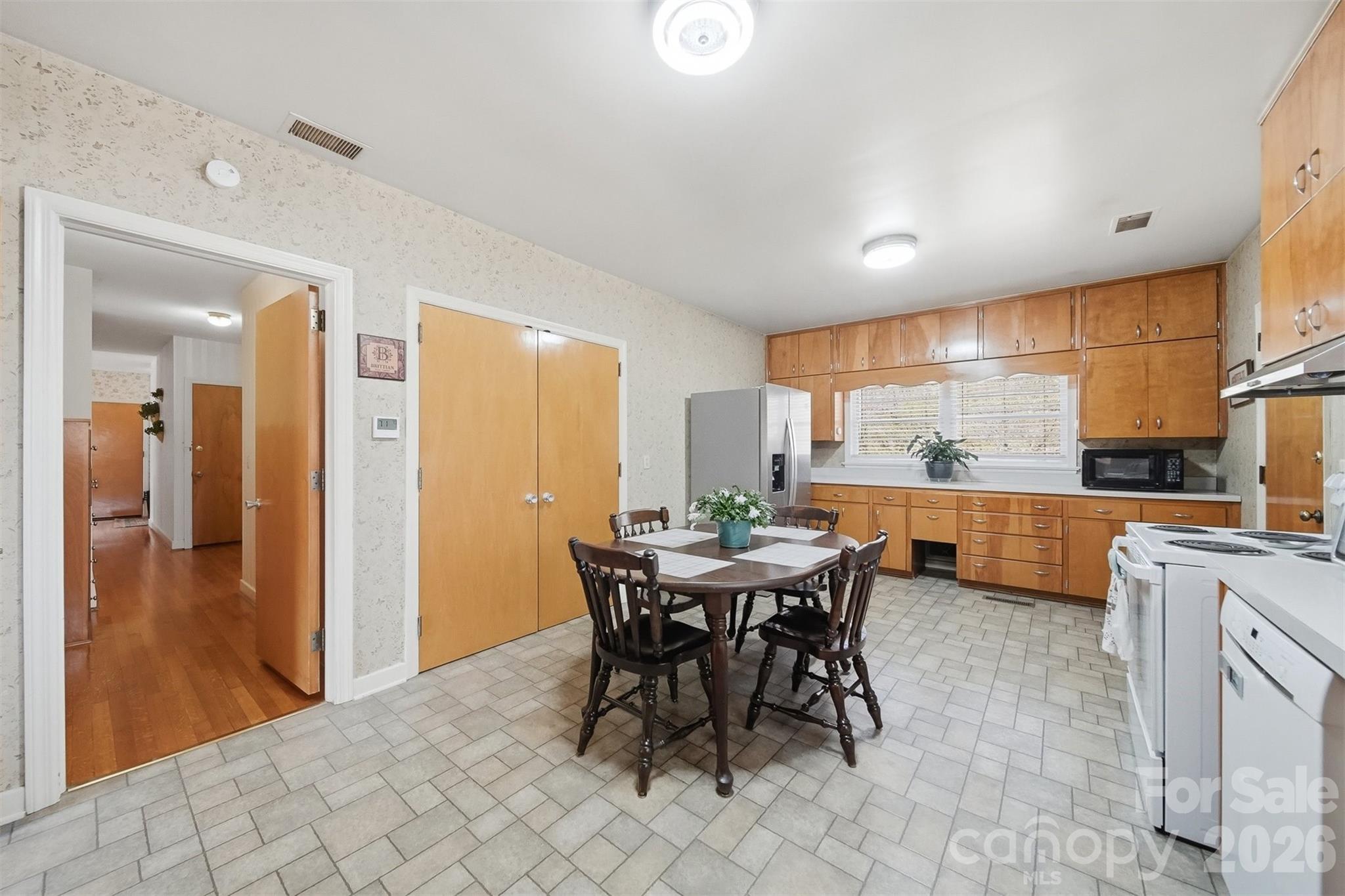 32 Falls Avenue Granite Falls NC 28630