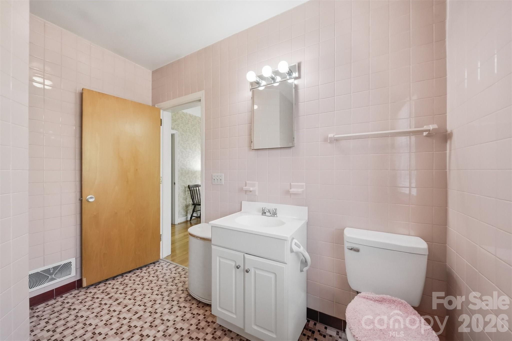 32 Falls Avenue Granite Falls NC 28630