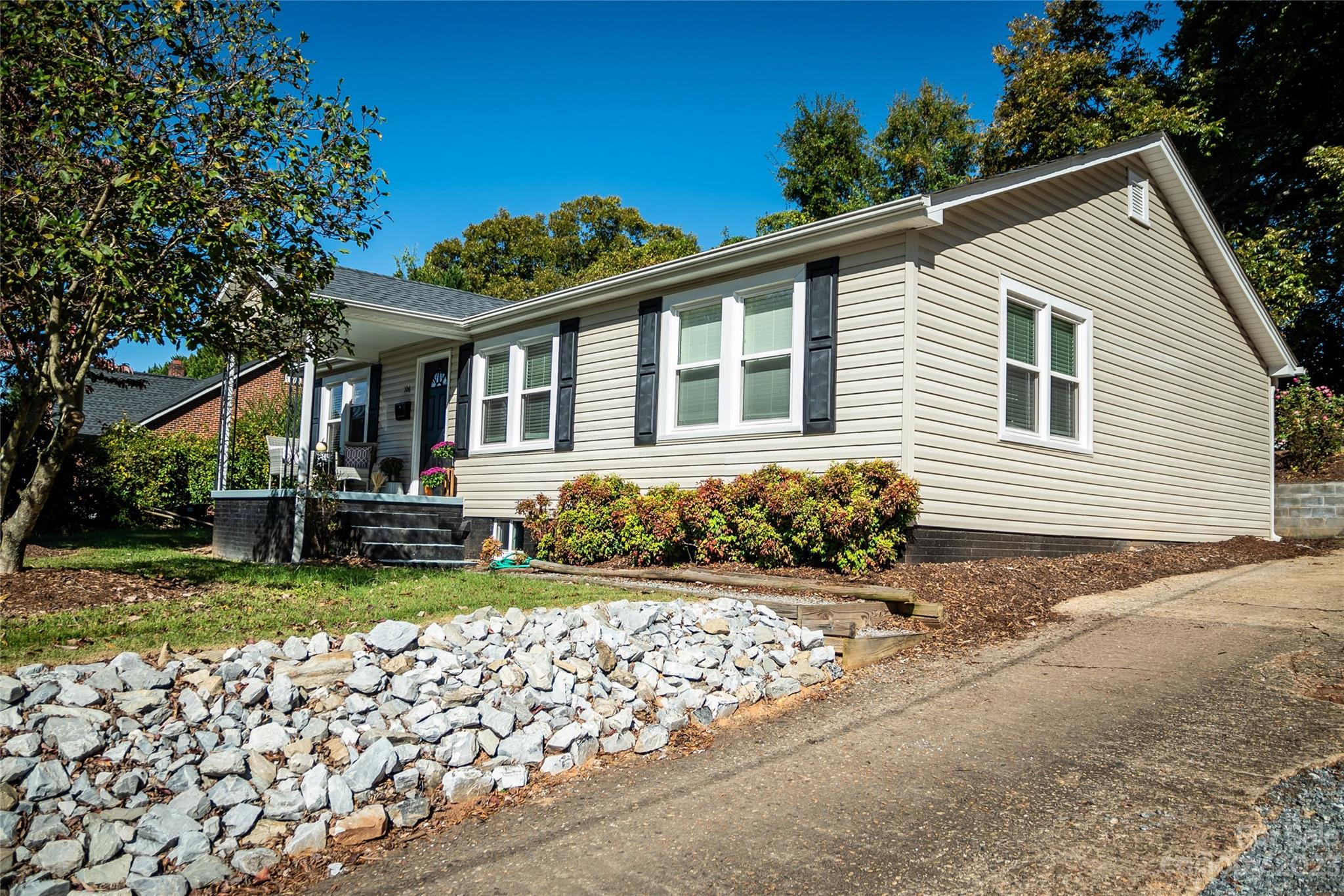 106 Cascade Street Morganton NC 28655