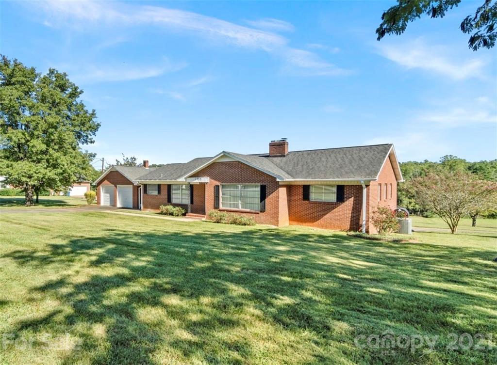 1955 Zion Road Morganton NC 28655