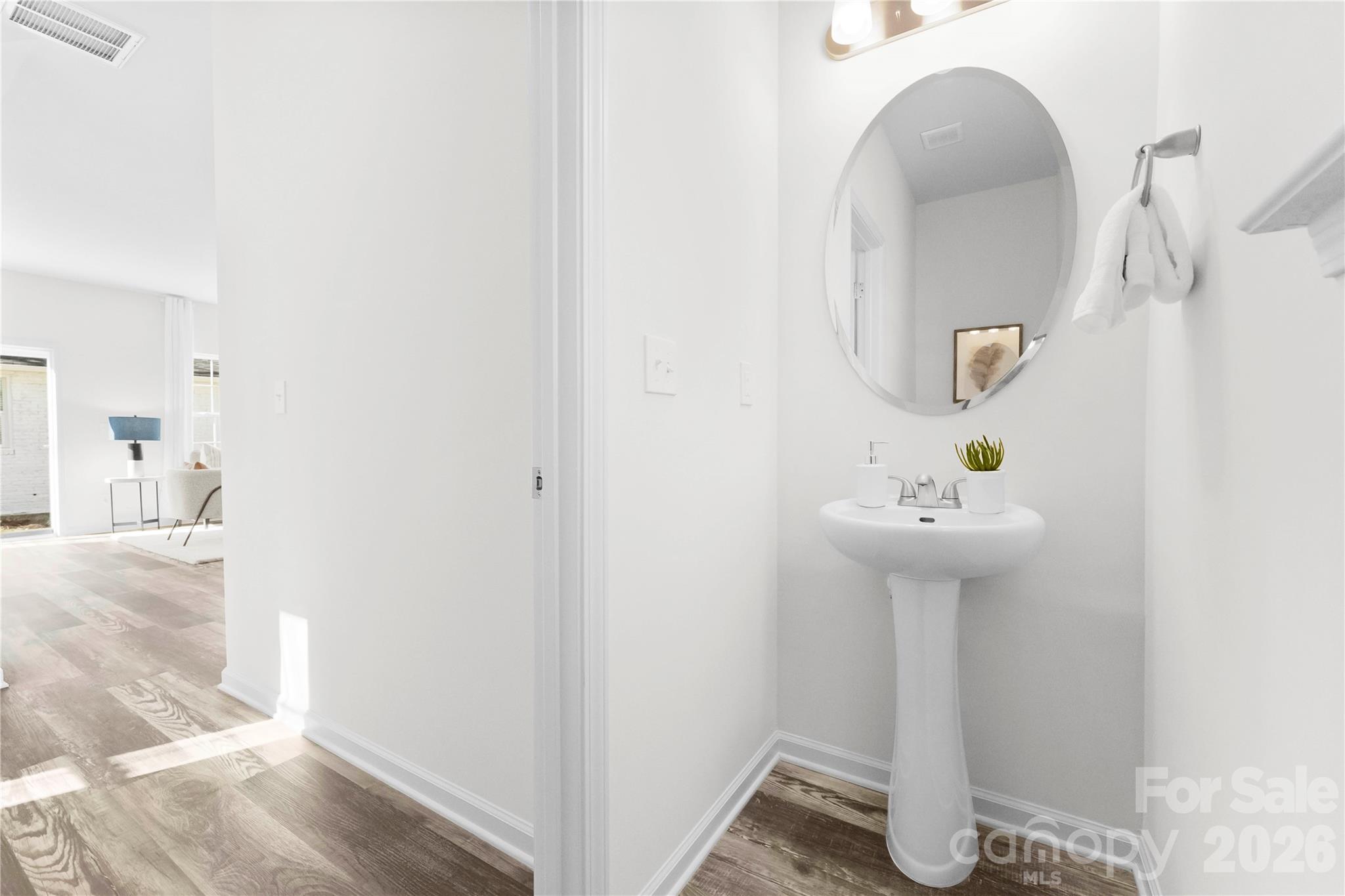 2016 Juniper Drive Charlotte NC 28269
