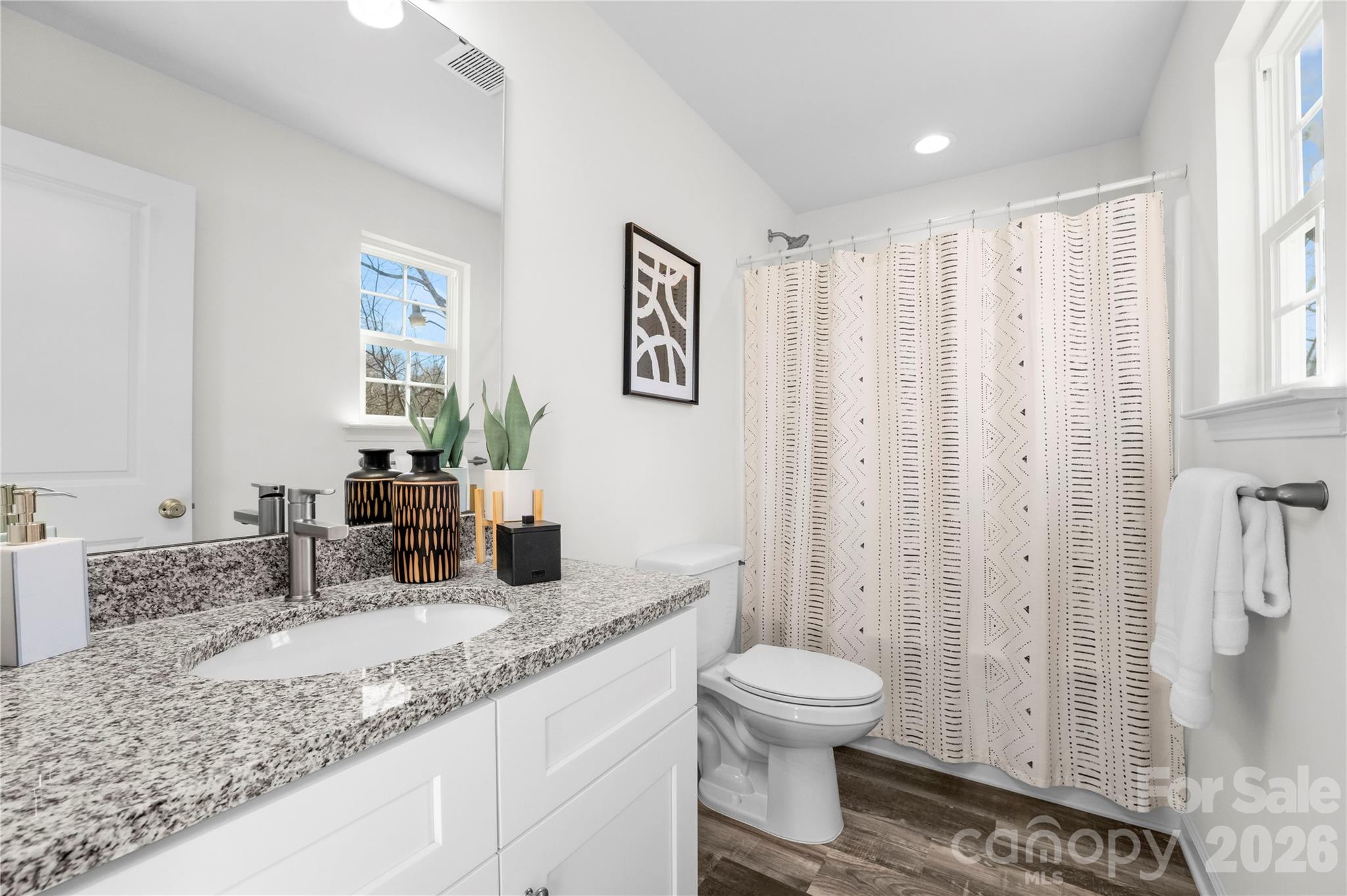 2016 Juniper Drive Charlotte NC 28269