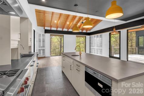 386 Squirrel Lane Clover SC 29710