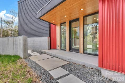 386 Squirrel Lane Clover SC 29710