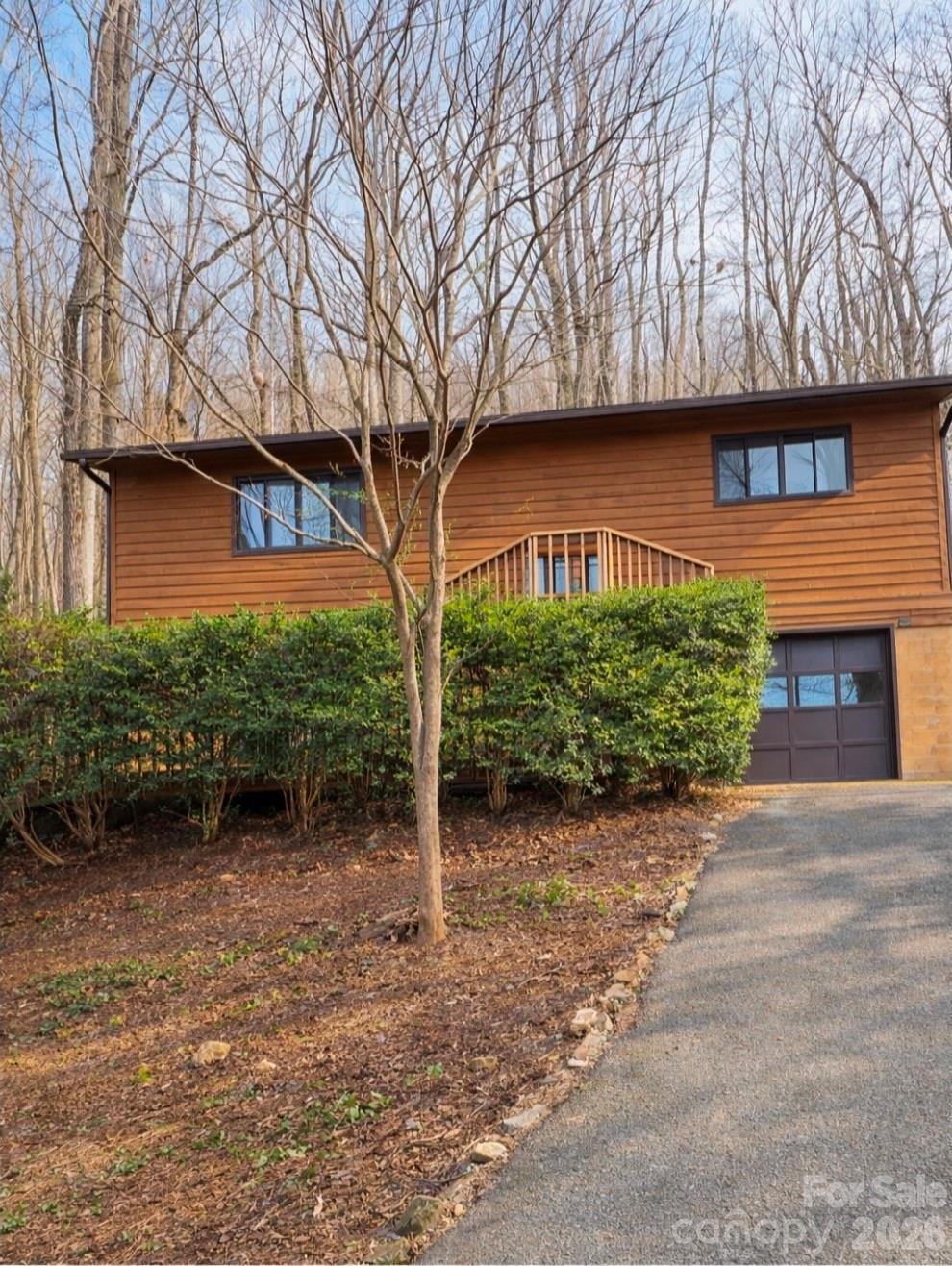 8 Shadywood Circle Asheville NC 28803