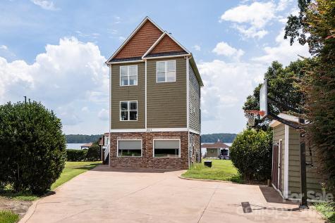 49412 Wood Land Drive Norwood NC 28128