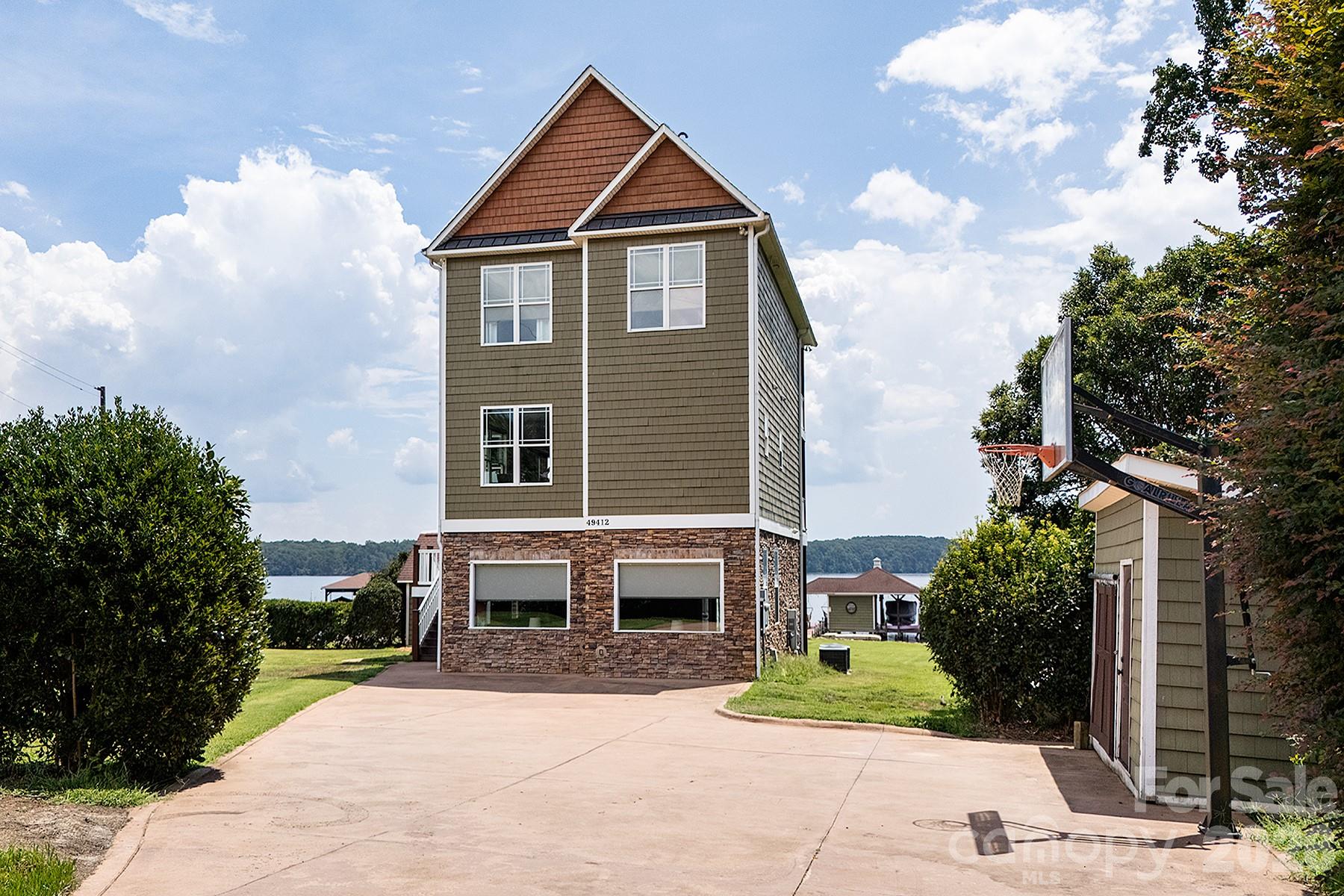 49412 Wood Land Drive Norwood NC 28128