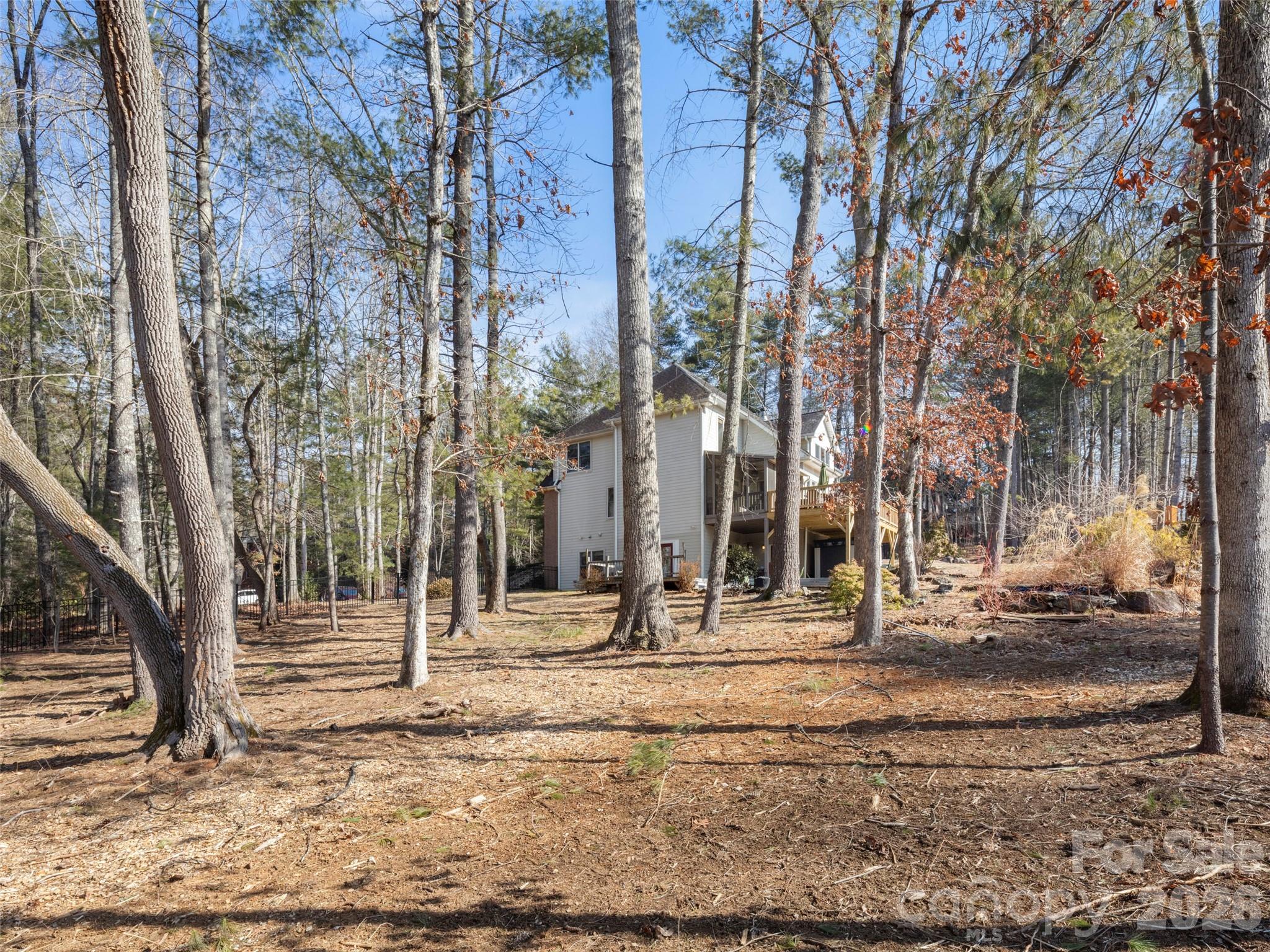 10 Dunnwoody Court Arden NC 28704