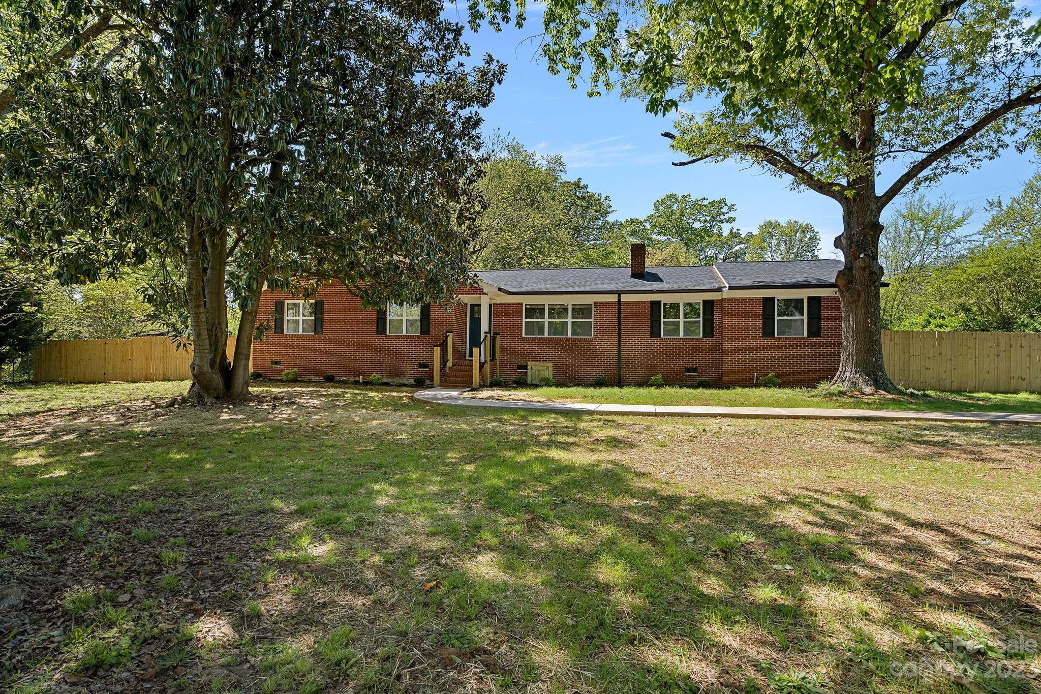 111 Shenandoah Place Charlotte NC 28215