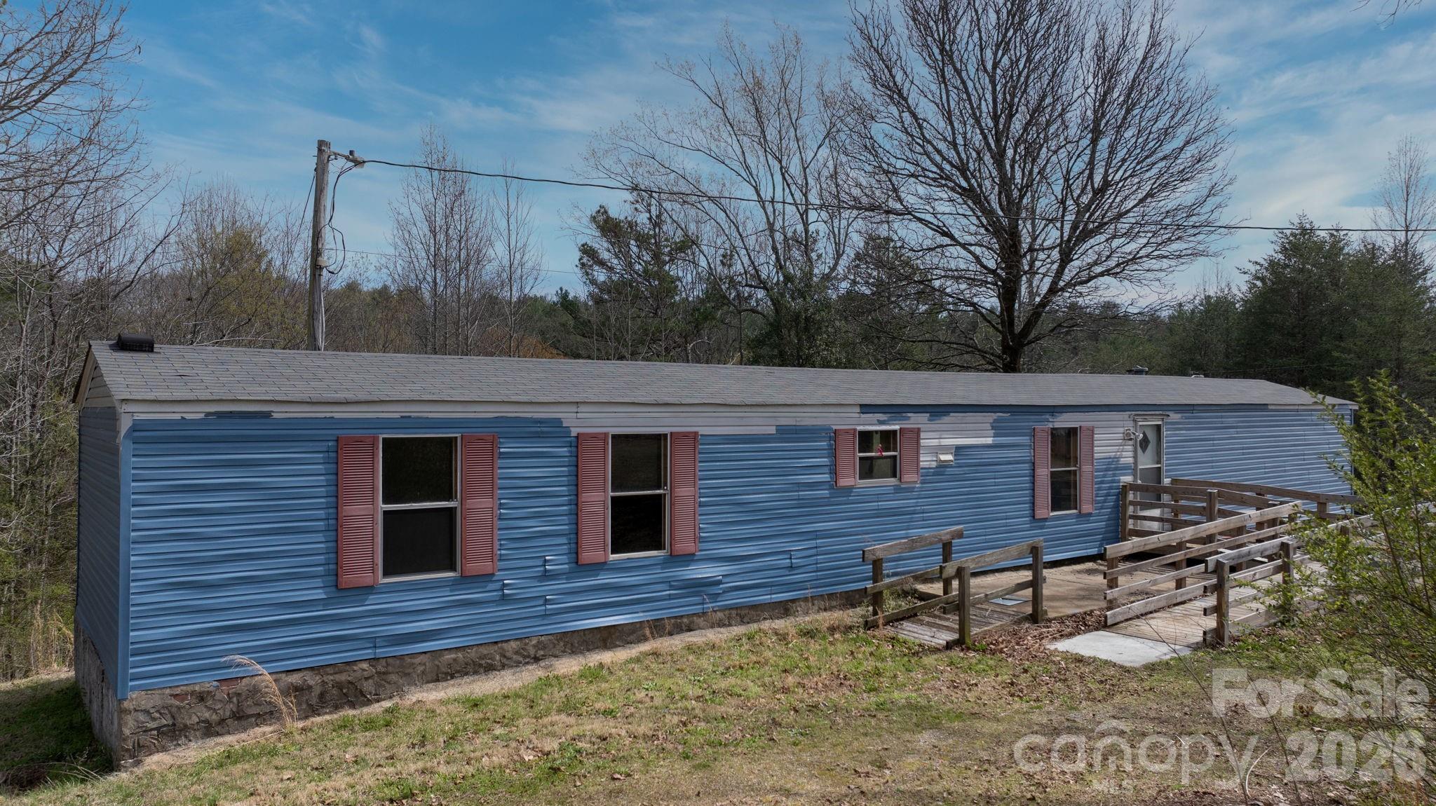5624 R & R Farm Road Connelly Springs NC 28612