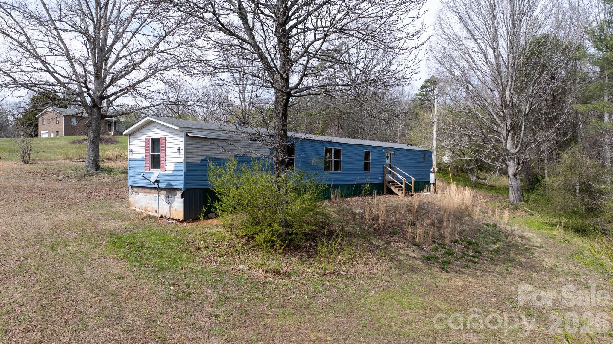 5624 R & R Farm Road Connelly Springs NC 28612